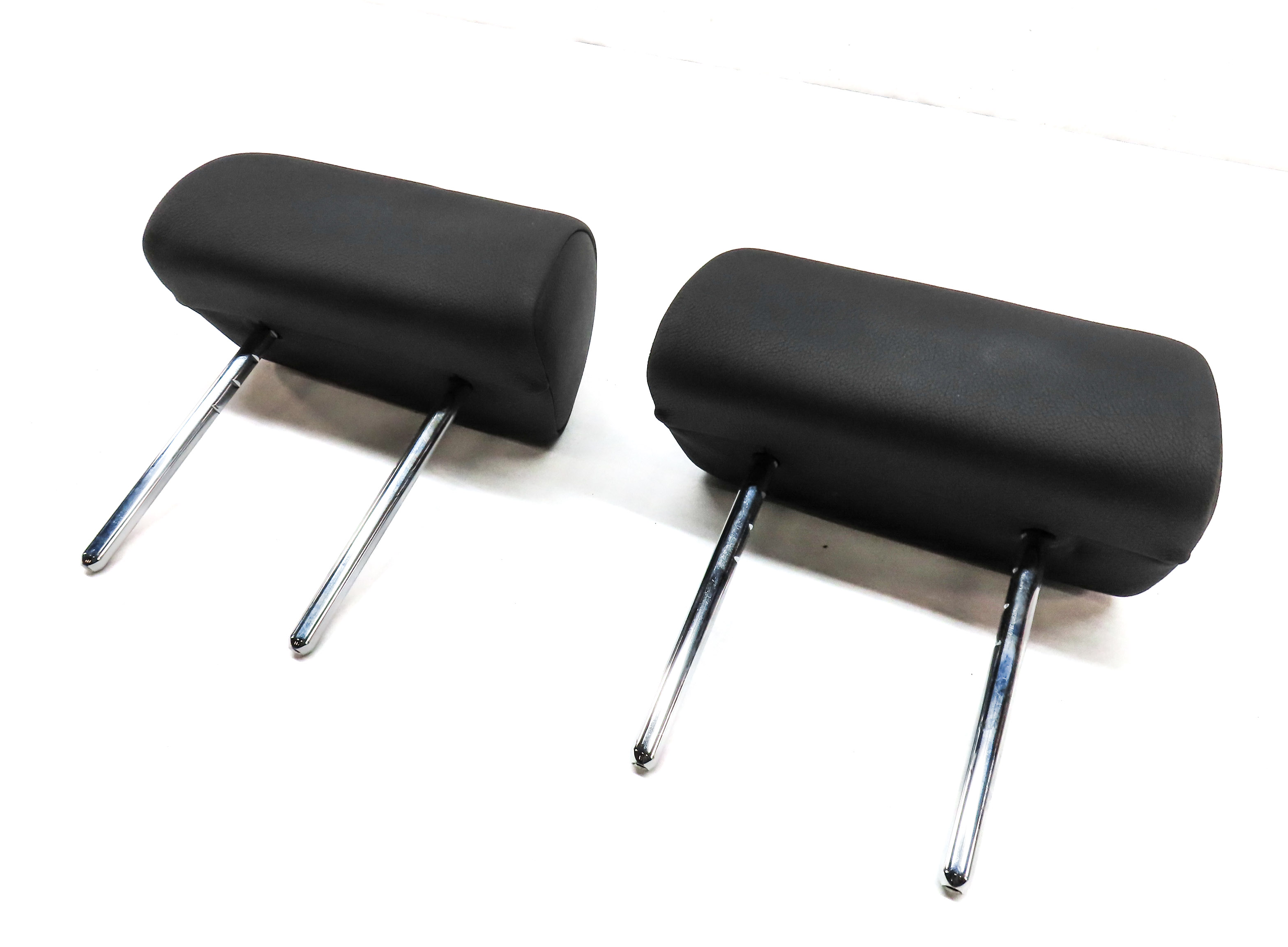 2009-2013 BMW X5 (E70) LEFT & RIGHT REAR 2nd ROW SEAT HEADREST SET-2 (Black) — exact item pictured